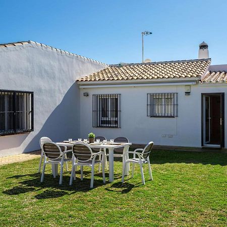 Charming Villa On The Seafront Marbella Esterno foto